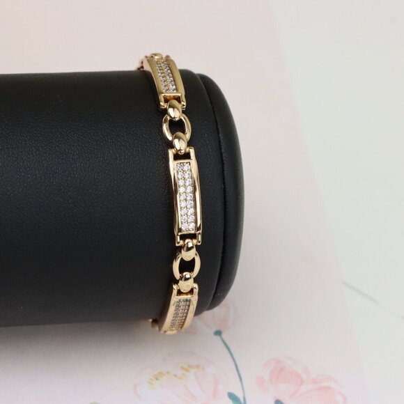 "Elegant Rose Gold Bracelet with Dazzling Rectangle CZ Panels, XPBL0952 - Picture 6 of 12